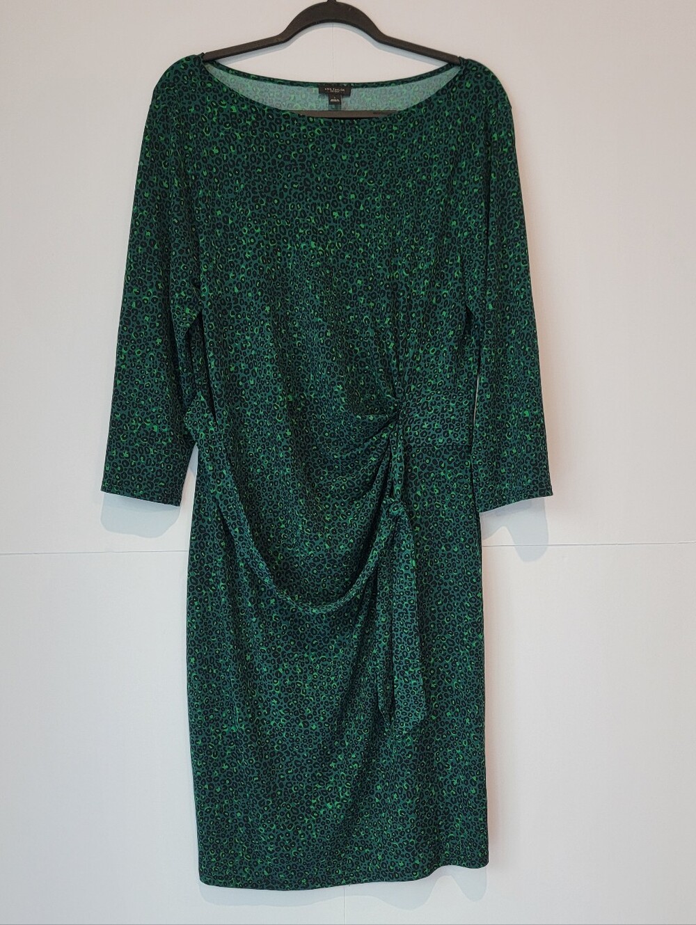 Ann Taylor Factory Green Leopard Print Ruched Sheath Dress Size Large